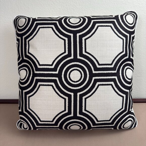 Premium 20x20 Blk & Wht Geometric Throw Pillow Modern Deco, Feather Down Insert - Picture 1 of 4